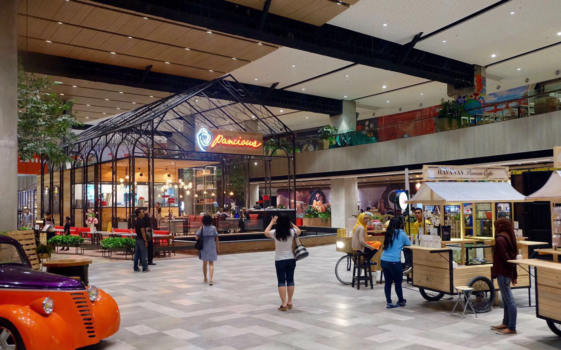 Supermal Pakuwon