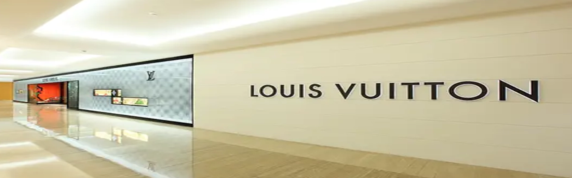 LOUIS VUITTON Plaza Indonesia